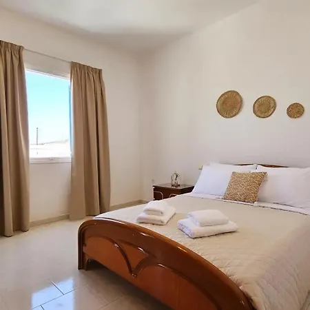 Sunset Milos Pera Holiday home
