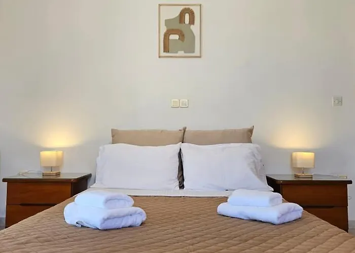 Semesterbostad Sunset Milos Pera