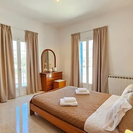 Vakantiehuis Sunset Milos Pera Triovasálos