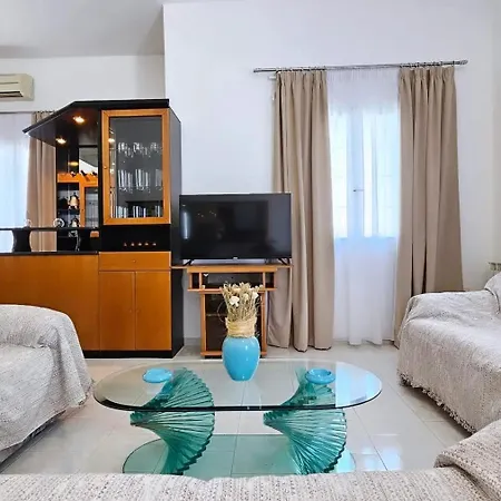 Vakantiehuis Sunset Milos Pera Triovasálos