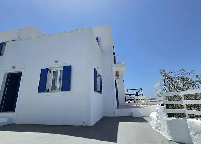 Sunset Milos Pera * Triovasálos