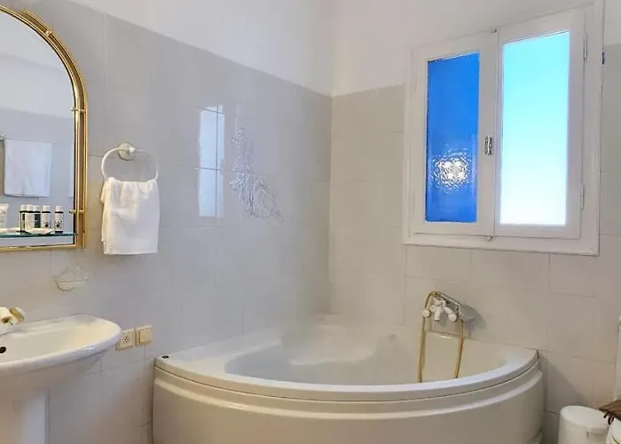 Sunset Milos Pera * Triovasálos