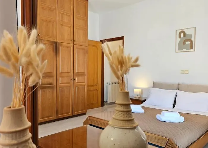 Sunset Milos Pera بيت للعطل